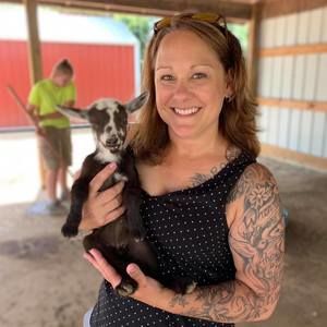 Meet your Posher, Brenda